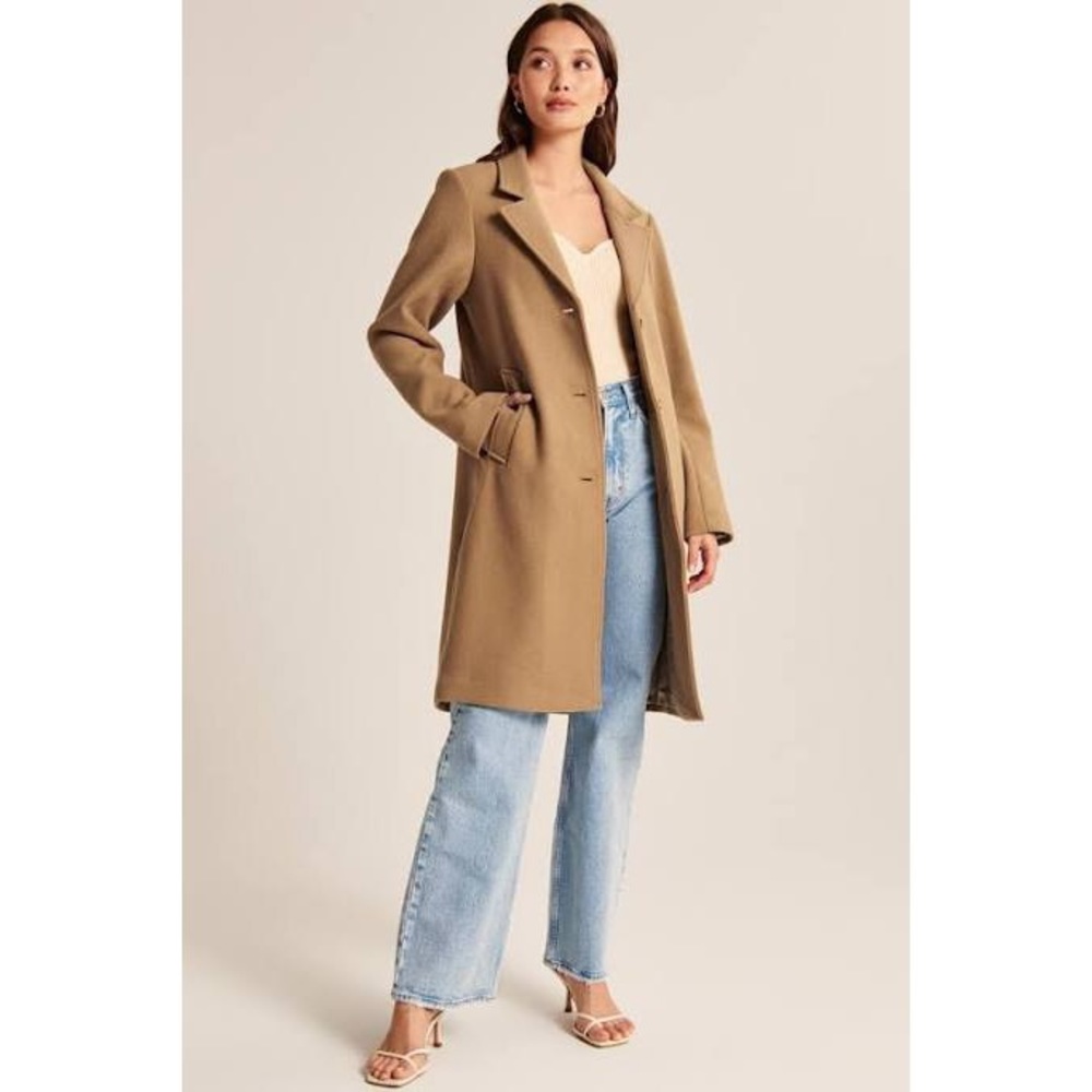 NWT Abercrombie & Fitch Dad Coat - Light Brown